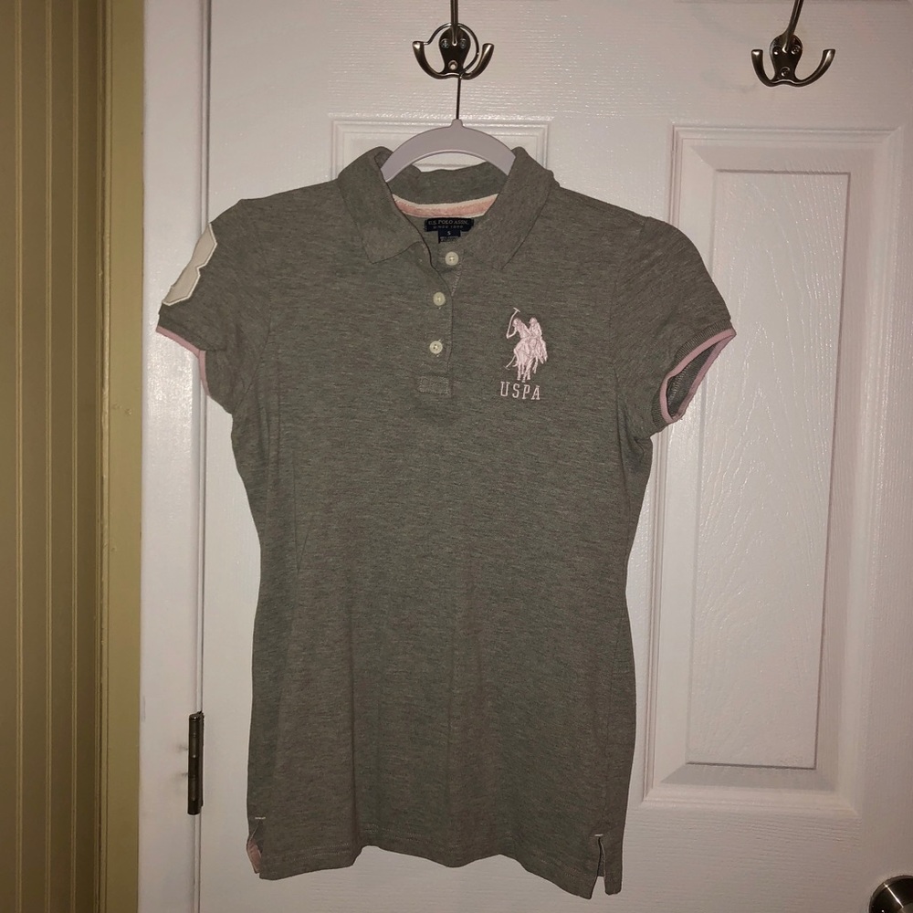 Pretty pink and grey polo😉